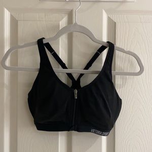 Victoria Secret sports bra